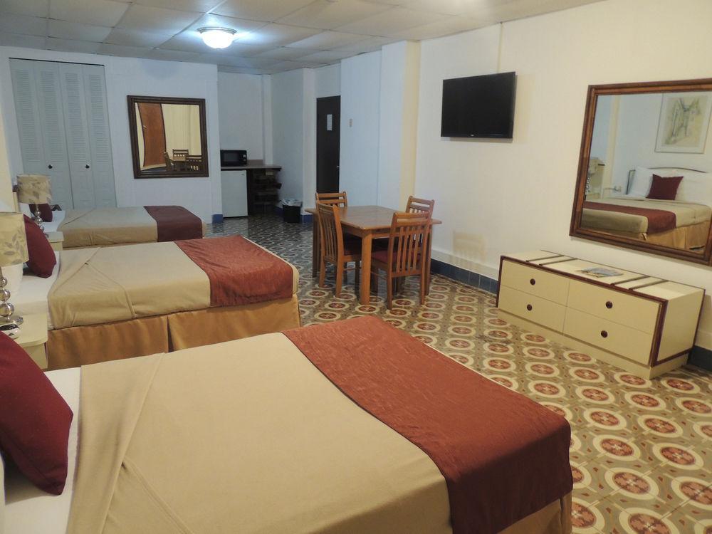 Hotel Colonial 마야게스 외부 사진